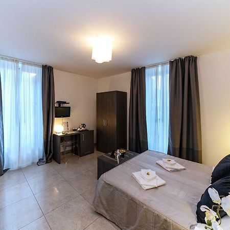 Urban Chic House 2.0 Hotel La Spezia Exterior photo